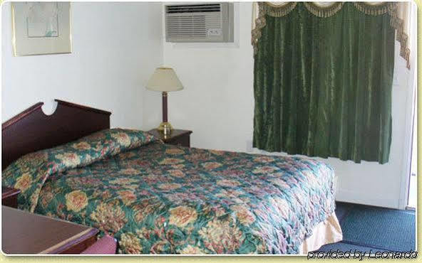 Oakdale Motel Owatonna Kültér fotó